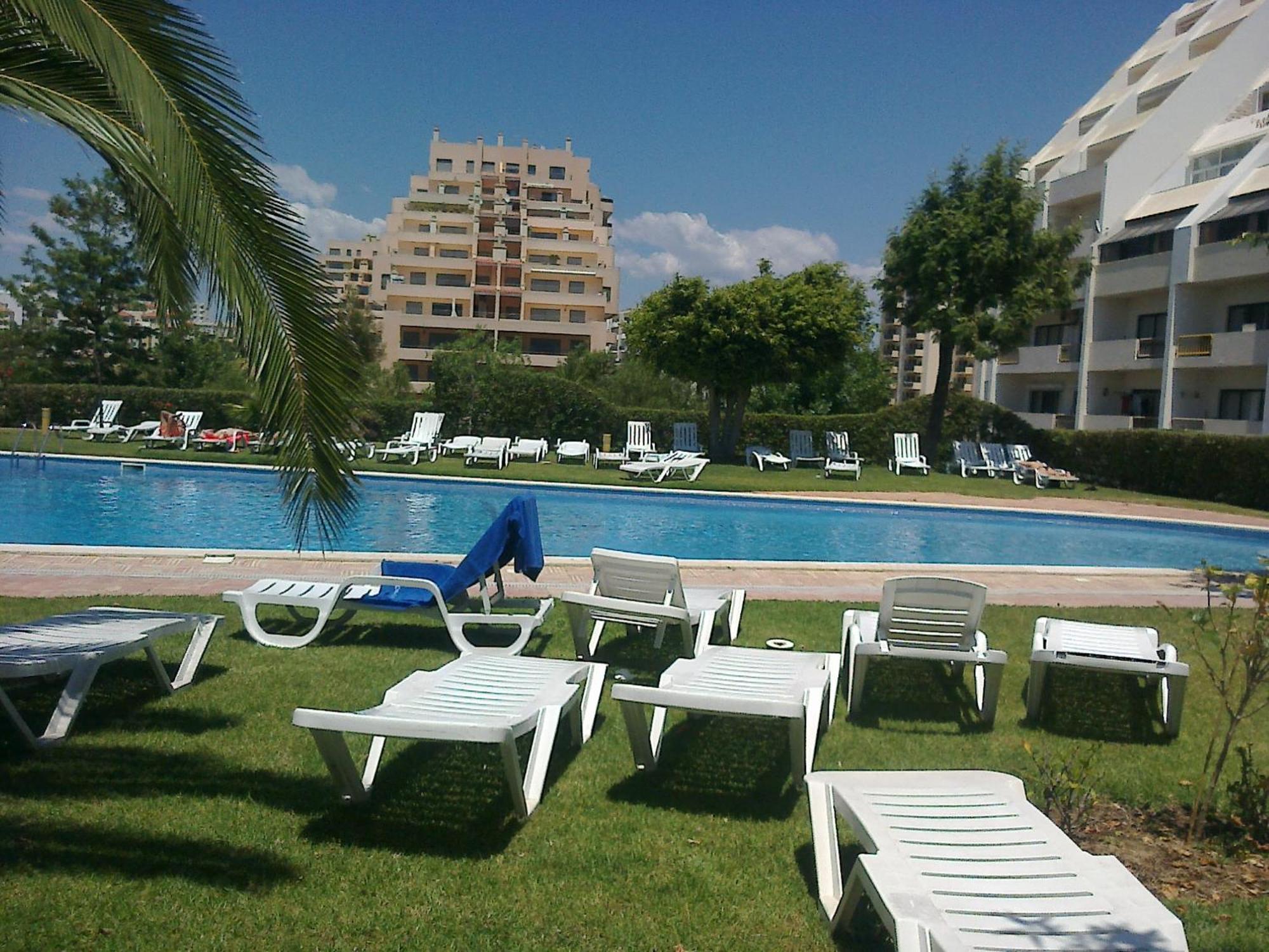 Rocha Praia Mar Beach Front Line Bay Portimao Exterior photo